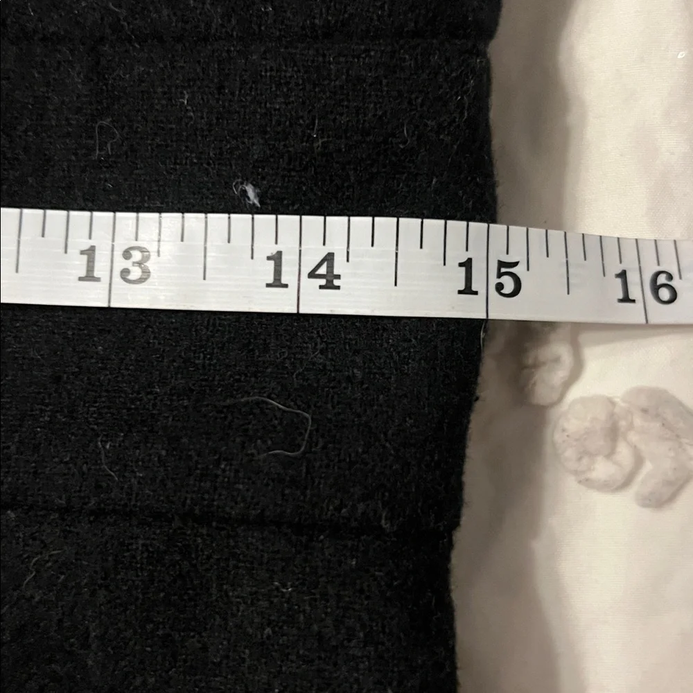Banana Republic Black Wool Sheath Dress Bejeweled Neckline Size 8 Holiday Preppy - Picture 9 of 9